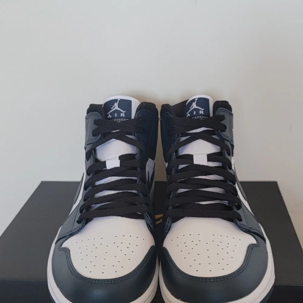 Nike Air Jordan 1 Mid Retro Armory Navy White 554724-411 Men size 11 - Picture 4 of 8